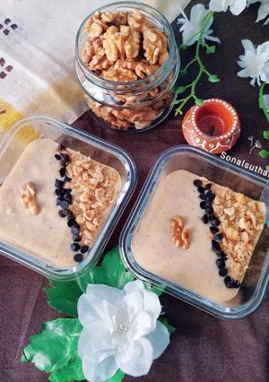 A picture of Walnut Caramel Firni.
