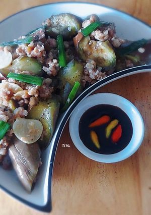Hình của món CÀ tím xào thịt.