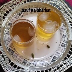 A picture of Saunf Ka Sharbat.