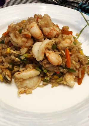 Una foto de Chowfan de langostinos