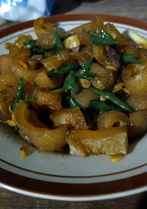 Foto resep Oseng Kikil Cabe Ijo
