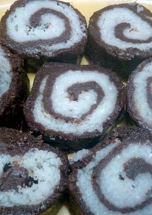 A picture of Choco coconut roll.