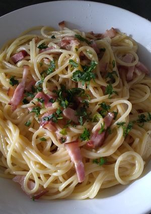 A picture of Spagetti Carbonara.