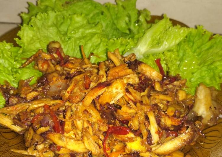 Cara Gampang memasak Oseng Ayam Suir Pedas yang Bikin Ngiler