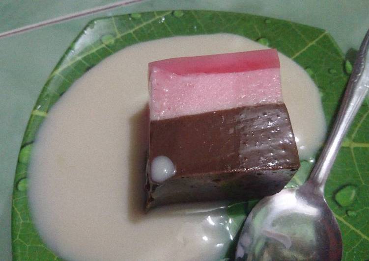 Puding busa neapolitan