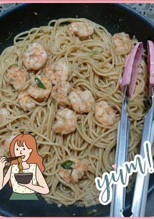 A picture of Garlicky Shrimp Pasta.