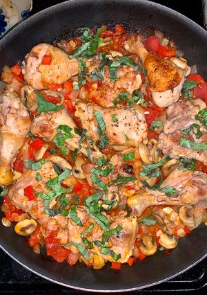 A picture of Chicken Cacciatore.