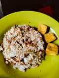 Nasi tutug oncom