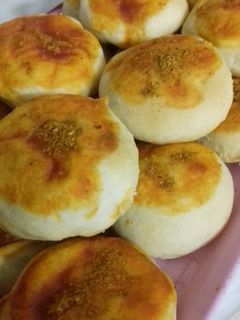 صورة لوصفة معجنات بالصلصه الحاره