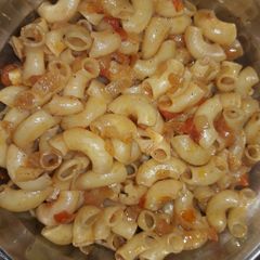 A picture of Tasty macroni.