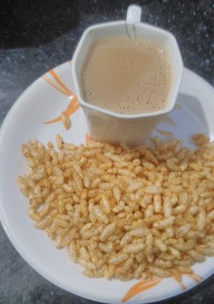 વઘારેલા મમરા (Vagharela Mamra Recipe in Gujarati) રેસીપી મુખ્ય ફોટો