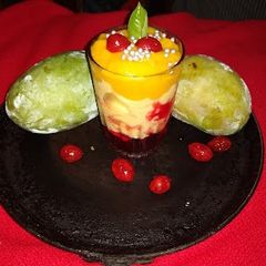 Mango custard pudding A picture of Mango custard pudding.