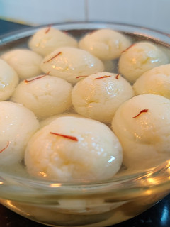 Rasagulla (Rasagulla recipe in tamil) செய்முறை முக்கிய புகைப்படம்