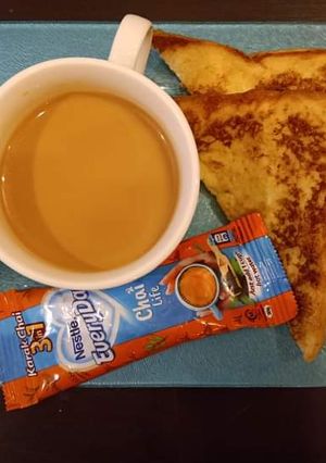 A picture of French toast.