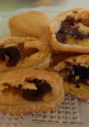 Foto di Mini pasticciotto con crema e amarena e crema e nutella