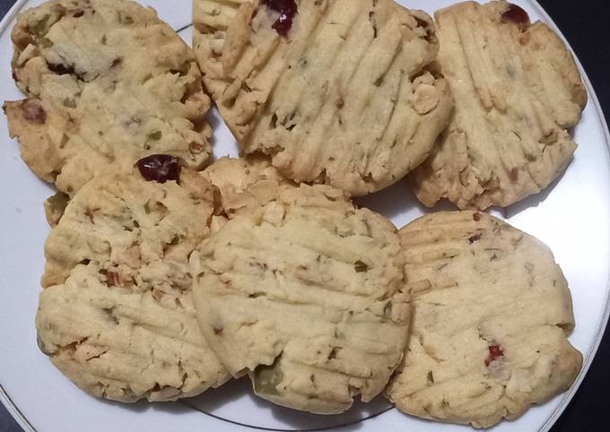 Almond cookies