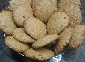 Una foto de Galletas de avena con chispas y nueces