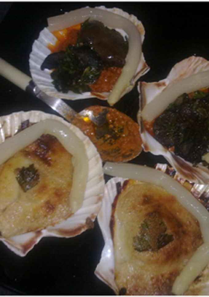 Una foto de Vieiras gratinadas con rovellones