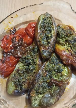عکسی از دستور بادمجان شکم پر