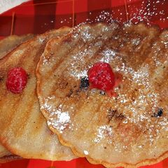A picture of Lemon & berry pancakes.