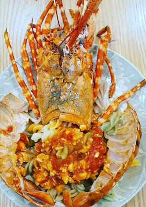 Hình của món Nui tôm hùm ngũ sắc.