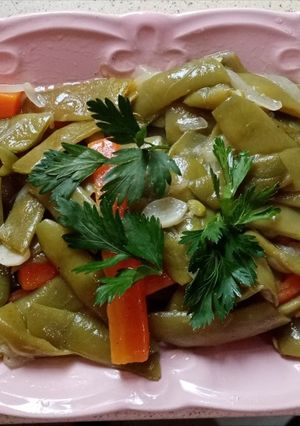 O poză a rețetei Fasole verde cu morcovi (de post).