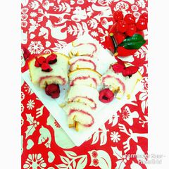 A picture of Strawberry jam Rolls.