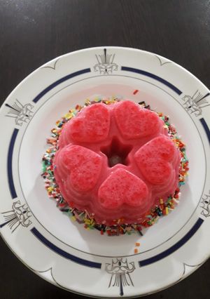 عکسی از دستور ژله توت فرنگی و شیر