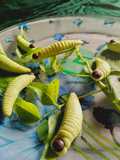 Kue kering ulat pandan
