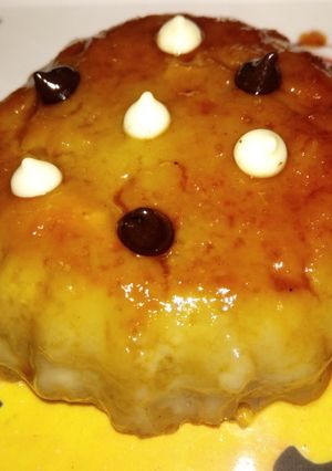 A picture of Eggless Cottage Cheese Cake with Choco chips.