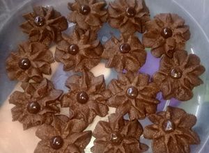 Foto resep Semprit coklat cocoa Van Houten... Anti mbleber... 😋😋😋