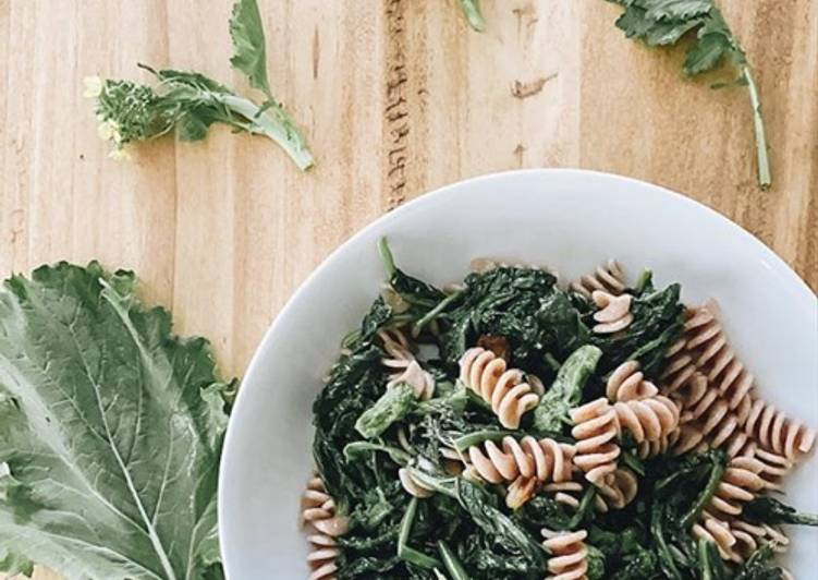 Fusilli integrali alle cime di rapa