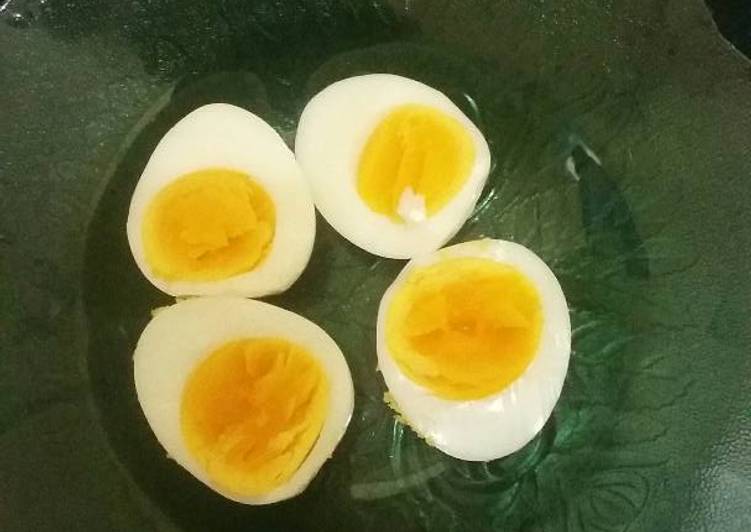 Resep Simple: Telur rebus setengah matang oleh Ros Eva Nurhidayati