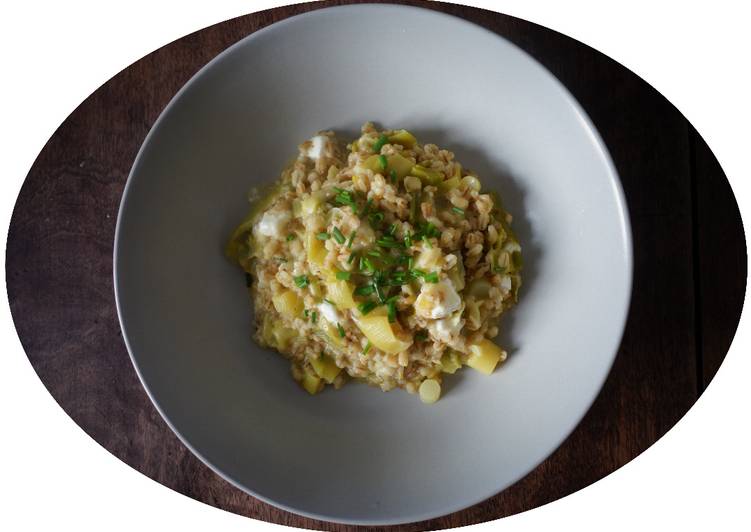 Voici la recette Orge façon risotto poireaux &amp; feta - IG Bas à la maison