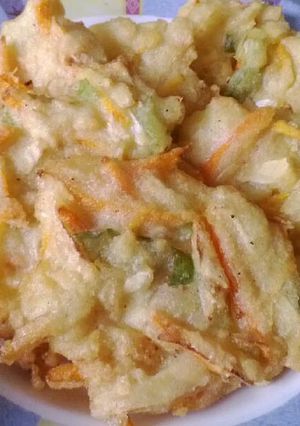 Foto resep Bakwan sayur simple ga pakai ribet 😄