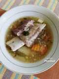 Rib Soup with Onions and Vegetables