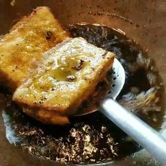 A picture of Bread pakora.