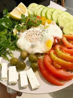 รูปของ Eggs Veggie Mushroom With Salad
