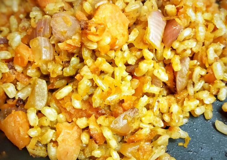 Arroz integral con salsa de soja