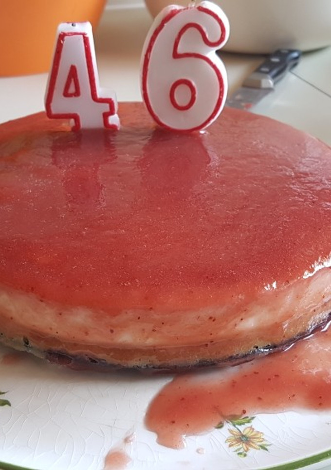 Una foto de Tarta de Queso fácil. Sin horno. Sin nata. Con cuajada