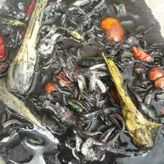 รูปของ Cumi hitam enak pedas