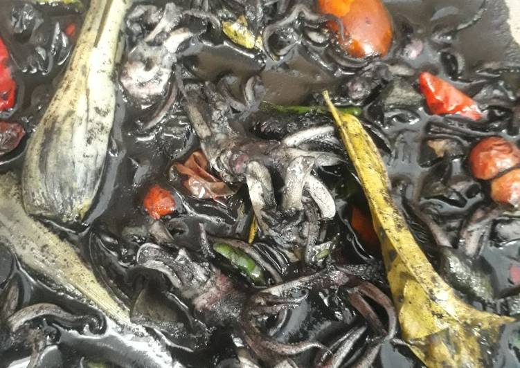 Resep Cumi hitam enak pedas yang Enak Banget