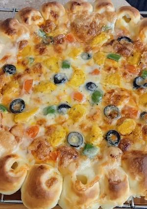 A picture of Cheese Bites Tikka Pizza 🍕🧀🍕.