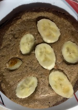 Una foto de ⁝ ༘ ⃗ Keke de plátano con "avena" (sin horno) :･ﾟ