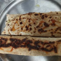 A picture of Cheese Veg chapati roll.