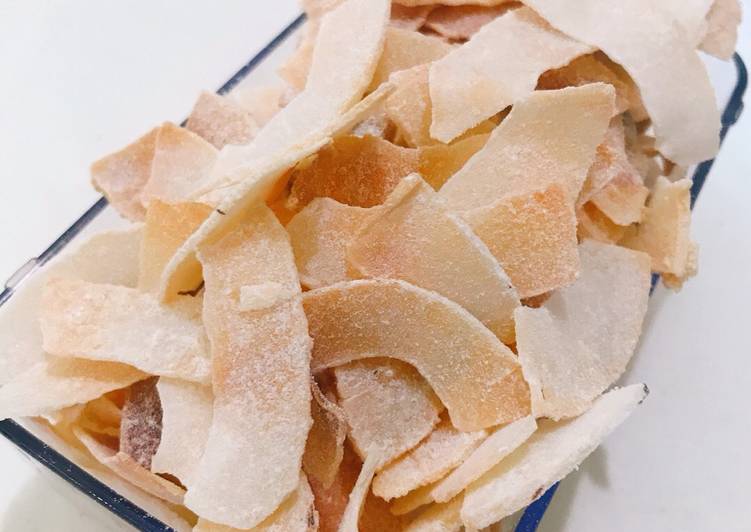 Simple Way to Prepare Awsome Crunchy coconut chips Cooking Basics for Newbies