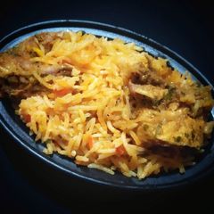 A picture of Simple chicken biryani.
