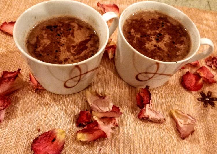 Step-by-Step Guide to Make Homemade Hot Chocolate