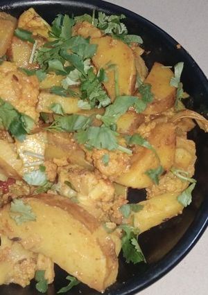 A picture of Aloo gobhi ki sabji.