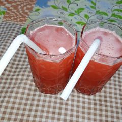 A picture of Red Rose Chiller.